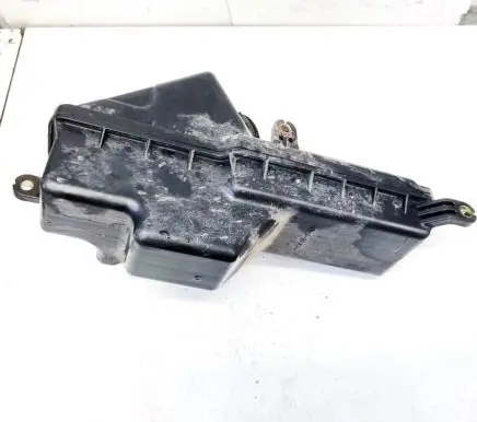 Mitsubishi Carisma Air filter box pa6gf35