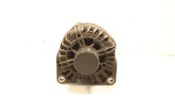 Renault Megane III Generator/alternator 2606272B