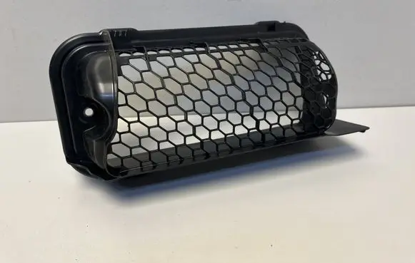 BMW i4 Air intake duct part 9387358