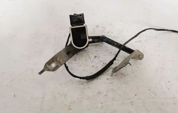 BMW 1 F20 F21 Headlight/headlamp level sensor 3714678407204 25916010 678407204