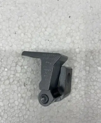 Porsche Macan (95B) Rear door upper hinge 4G0831402D A046574