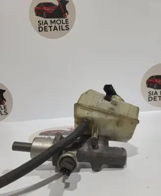 Volvo 850 Master brake cylinder 03350882821