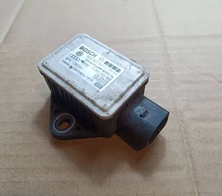 Audi A4 S4 B6 8E 8H ESP acceleration yaw rate sensor 8E0907637C 0265005620