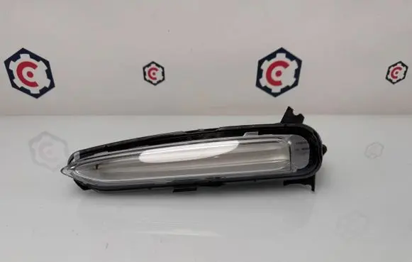 BMW i3 Front fog light 7471837