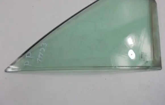 Renault Scenic II - Grand scenic II Front triangle window/glass 43R-00049