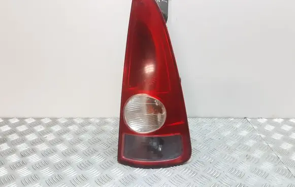 Renault Espace - Grand espace IV Rear/tail lights 8200027152