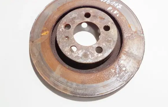 Volkswagen Golf IV Front brake disc ventiliuojamas