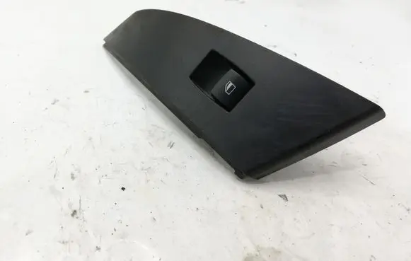 BMW 5 E60 E61 Electric window control switch 15939847