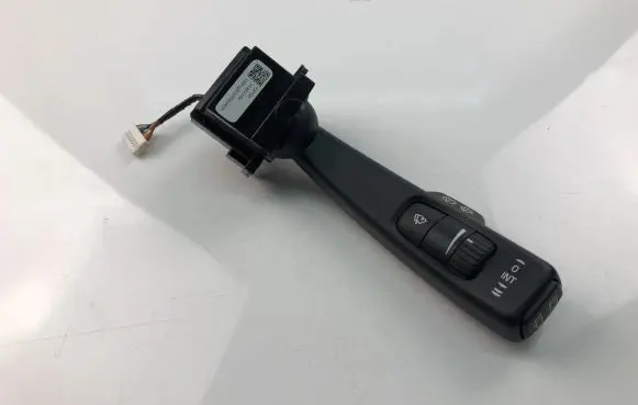 Volvo V70 Indicator stalk 31264169