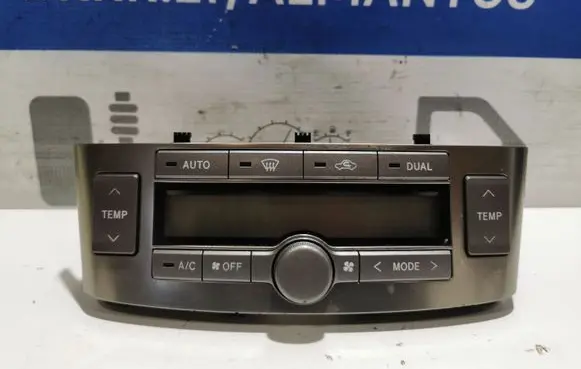 Toyota Avensis T250 Climate control unit 5590205050 5590005271