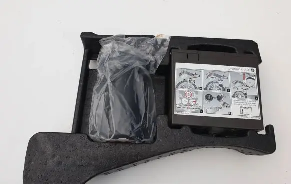 BMW M3 e92 Tool set 2282823 7891325