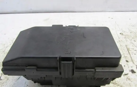 Jeep Cherokee Fuse box cover 1111
