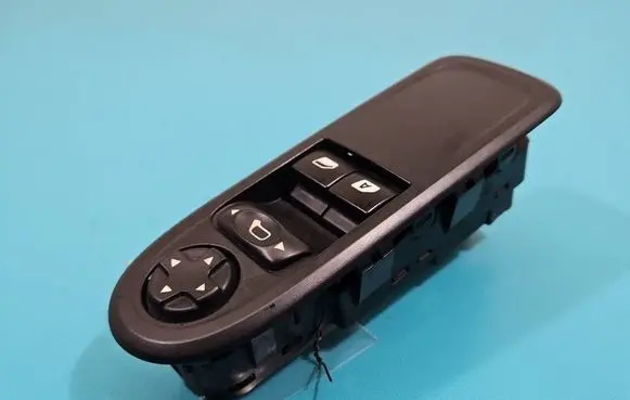 Citroen C3 Electric window control switch 96637530XT IMPRK1519093