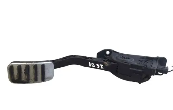 Volvo V40 Accelerator throttle pedal 31341777
