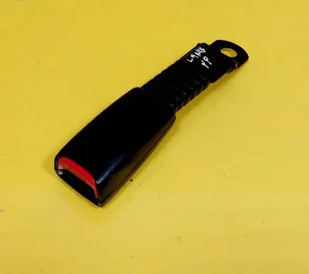 Daewoo Lanos Front seatbelt buckle 