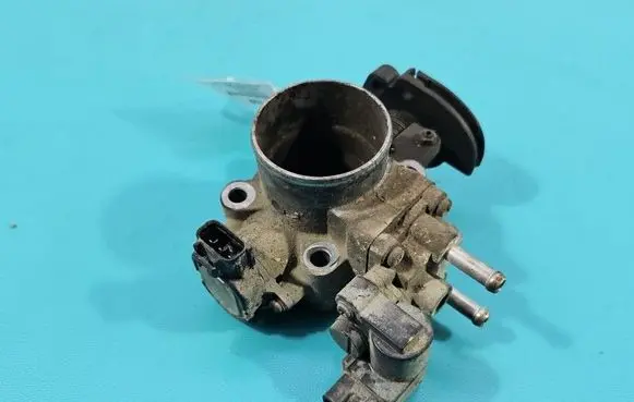 Suzuki Samurai Throttle body valve 1342052G00 IMPRK1567709