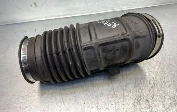 Chrysler 300 - 300C Air intake duct part 0210490A1 0809