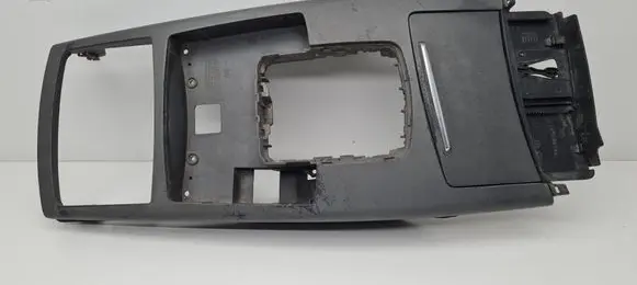 Audi A6 S6 C6 4F Center console 4F2864261
