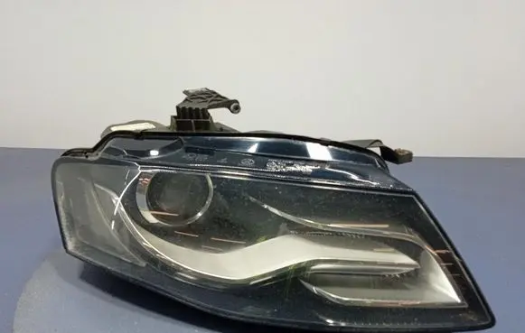 Audi A4 S4 B8 8K Headlight/headlamp 8K0941004C