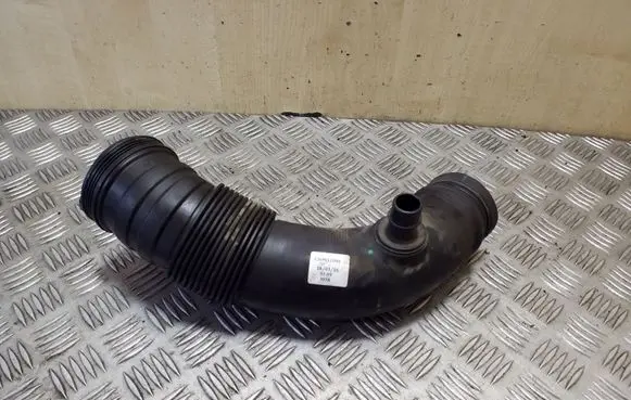 Fiat Ducato Turbo air intake inlet pipe/hose 1369012080