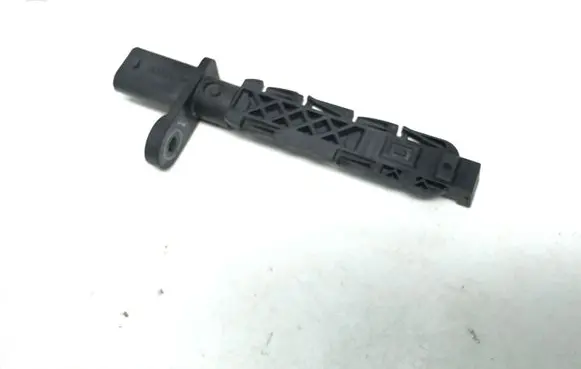 BMW 3 G20 G21 Crankshaft position sensor 8644376