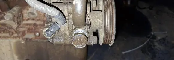Mitsubishi Endeavor Power steering pump