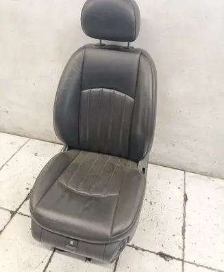 Front passenger seat