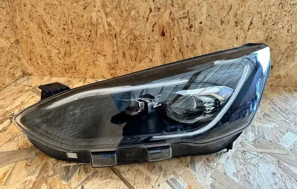 Ford Focus Headlight/headlamp JX7B-13E017-AJ