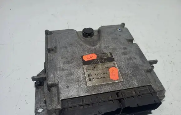 Opel Signum Engine control unit/module 8973531882 2758003911 97353188