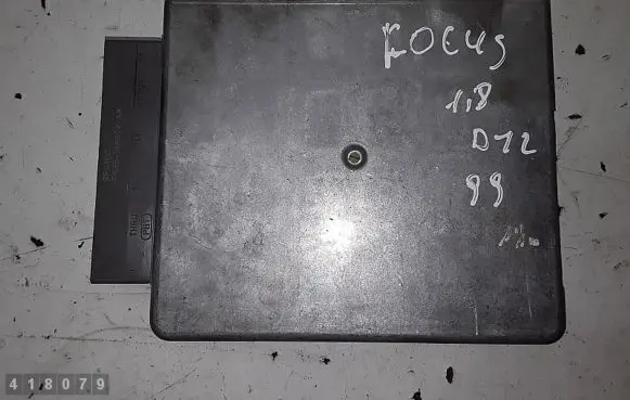 Ford Focus Engine control unit/module XS4F-12A650-FAB