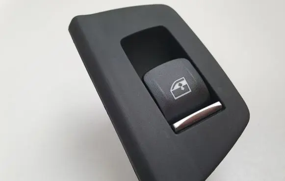 BMW 5 G30 G31 Electric window control switch 9327031
