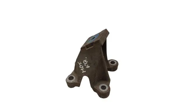 Audi A6 S6 C6 4F Engine mounting bracket 4F0199307AA