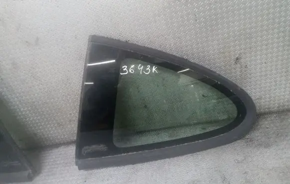 Ford Puma Rear side window