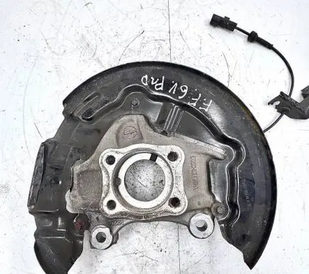Ford Fusion II Front wheel hub DG9C3K170A