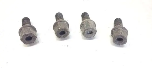 Nuts/bolts