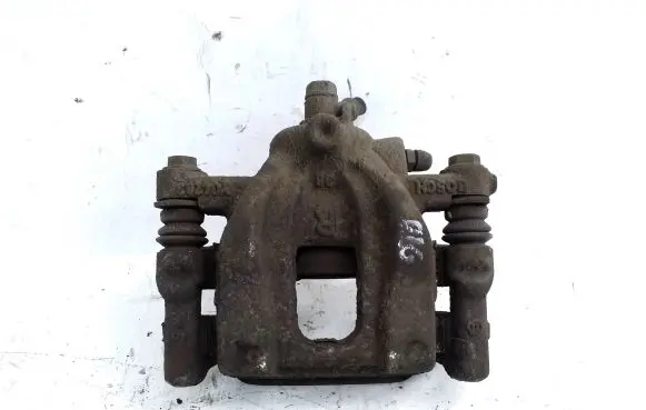 Honda CR-V Rear brake caliper