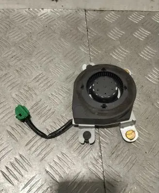 Dodge Durango Seat fan/blower 04610263AC