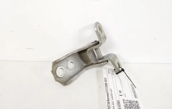 Toyota Avensis T270 Front door upper hinge 68710-02060
