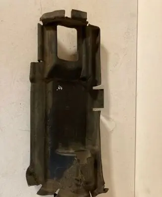 Volvo S80 Intercooler air guide/duct channel 31217065