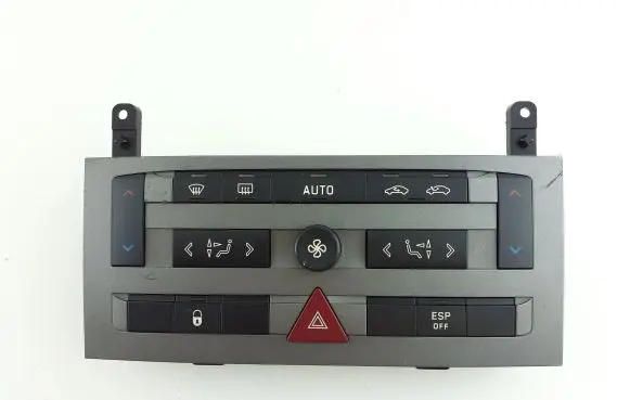 Peugeot 407 Climate control unit 96573322 KL4031