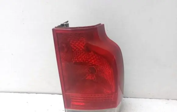 Volvo XC70 Rear/tail lights