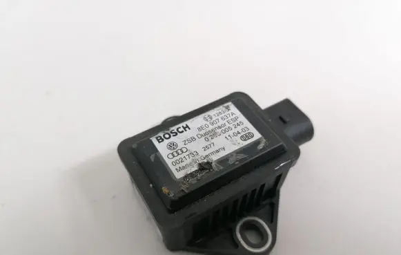 Audi A4 S4 B6 8E 8H ESP acceleration yaw rate sensor 8E0907637A 0265005245