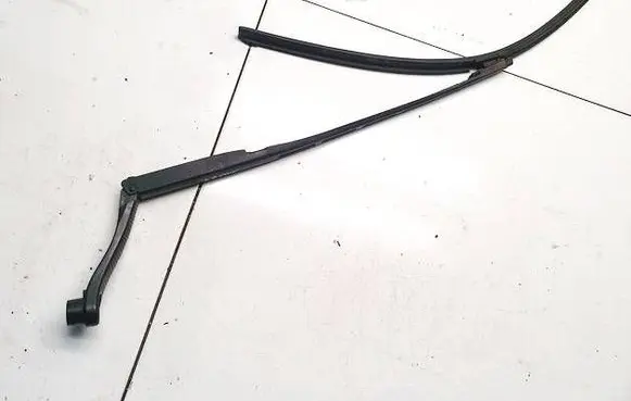 Citroen C5 Front wiper blade arm 