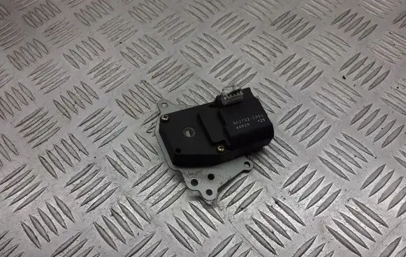 Subaru Forester SH A/C air flow flap actuator/motor 502752-3350
