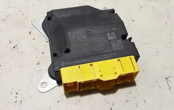 Mercedes-Benz GLA H247 Airbag control unit/module A1779006704