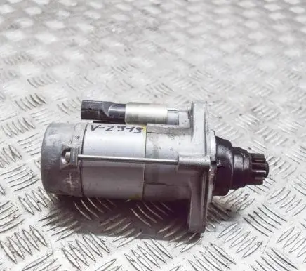 Volkswagen Tiguan Starter motor 4380000241 02M911024B