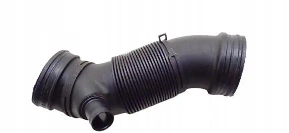 Audi Q3 8U Air intake hose/pipe 8U0129684