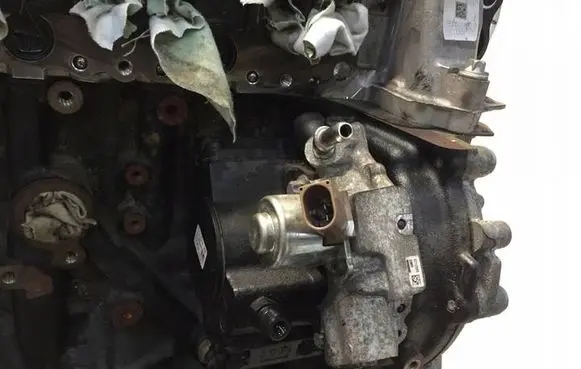 Mercedes-Benz C W205 Engine 651921