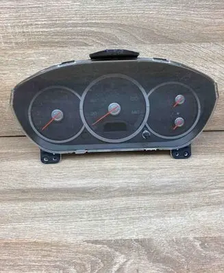 Honda Civic Speedometer (instrument cluster) HR0319125 NH356L
