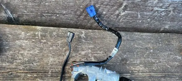 Subaru Forester SF Ignition lock 83191SA020